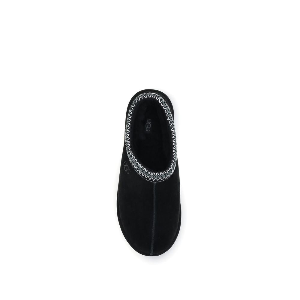 UGG Black Leather Moccassin